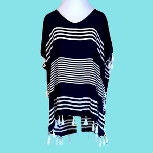 💜 C&T Beach Black White‎ Pom Pom Trim Medium Beach Cover Up Size Medium